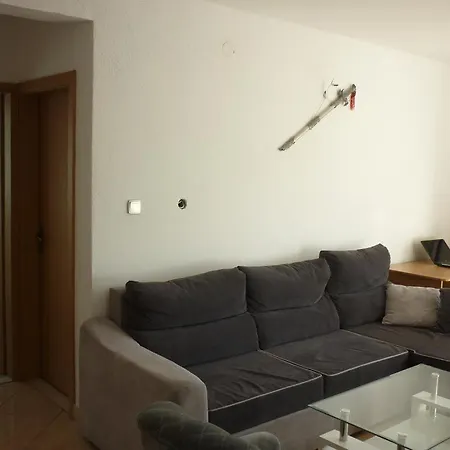 Apartman Nikola Апартаменты Пучишча